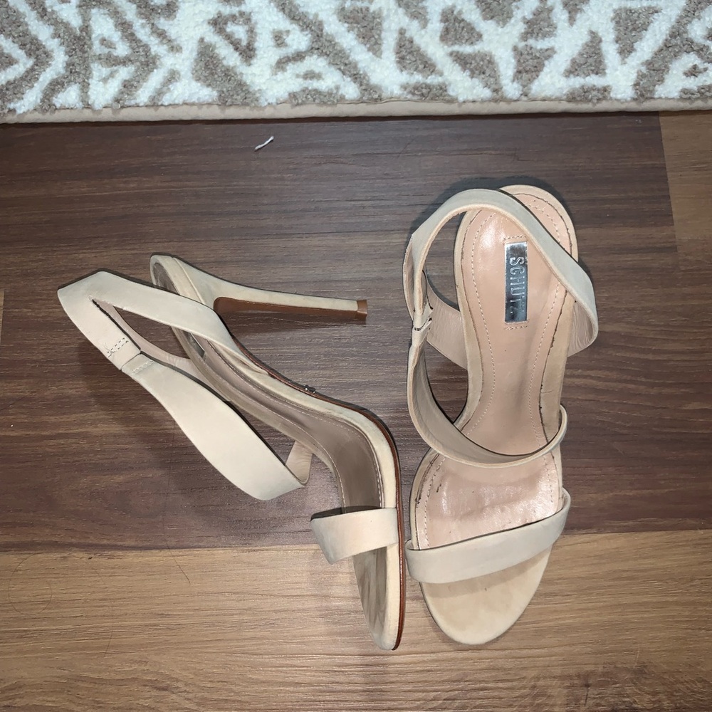 Schutz heels